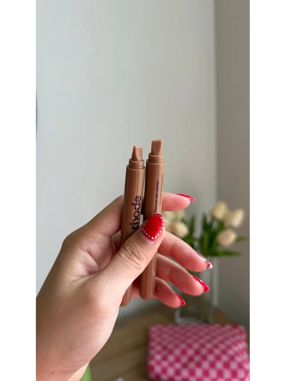2pcs Rhode Peptide Lip Shape